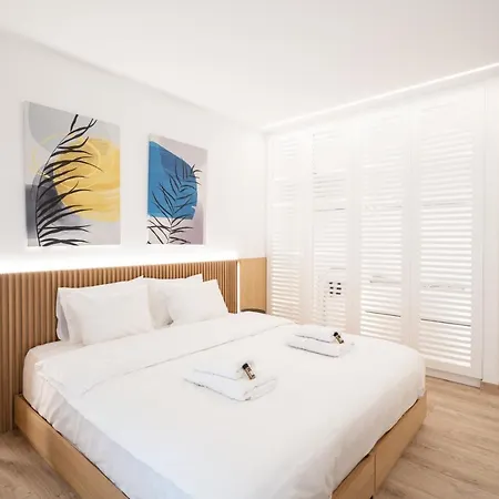 Kolonaki Upscale 4 Bedroom Luxury Apartment Athens