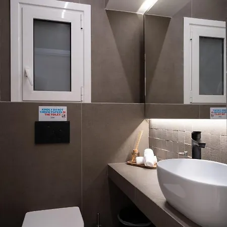 Kolonaki Upscale 4 Bedroom Luxury Apartment *
